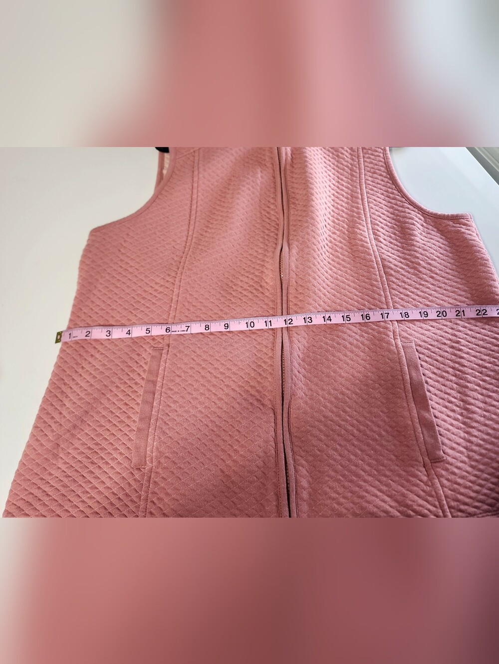 Puffer Vest in Dusty Rose Fall Fashion Streetwear Gorpcore - Picture 5 of 8